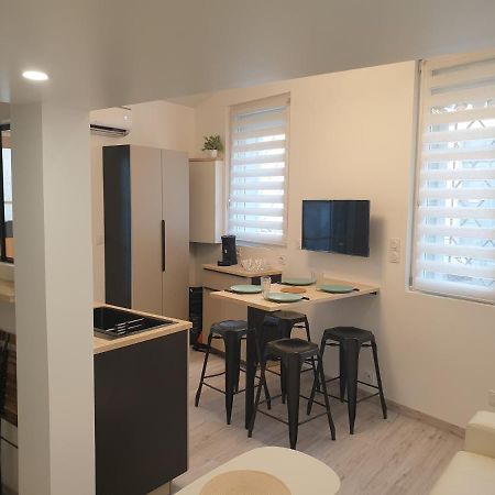 Mezza'Nimes Apartamento Exterior foto