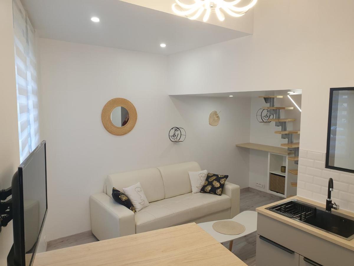 Mezza'Nimes Apartamento Exterior foto