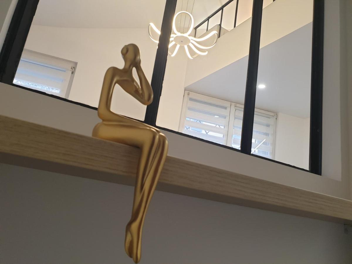 Mezza'Nimes Apartamento Exterior foto